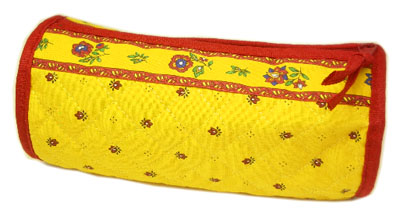 Provence Quilted Pouch ROUCY(Calissons. yellow x red) - Click Image to Close